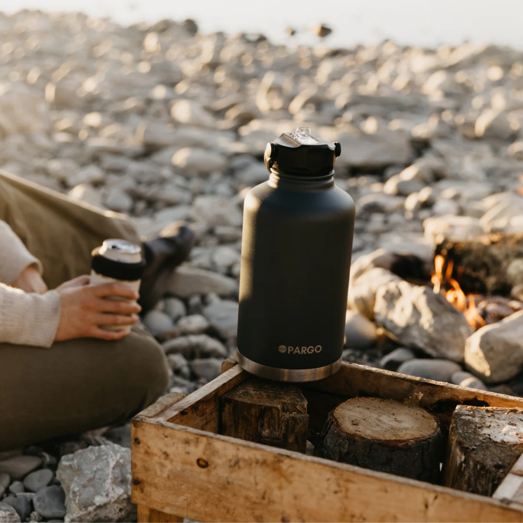 Pargo Insulated Sports Bottle with Straw Lid 1890 ml