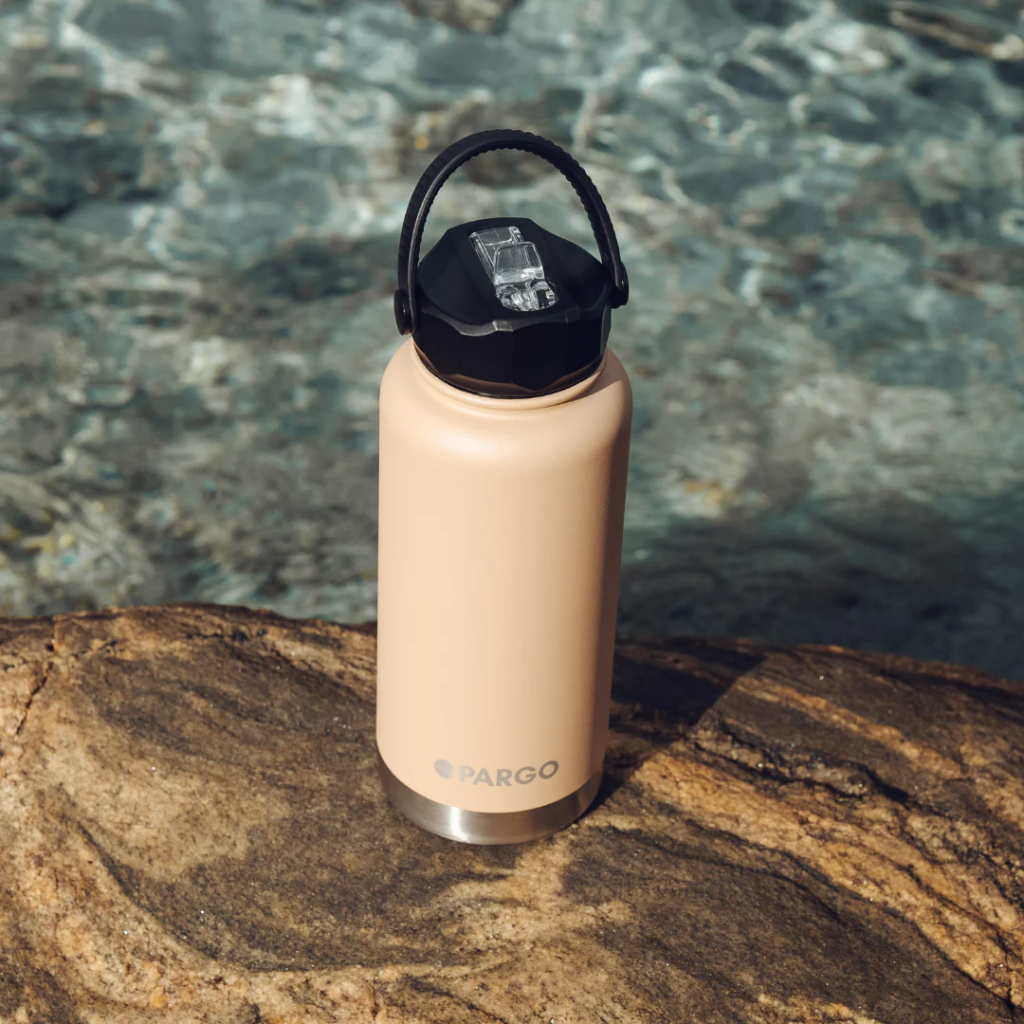 Pargo Insulated Sports Bottle with Straw Lid 950 ml