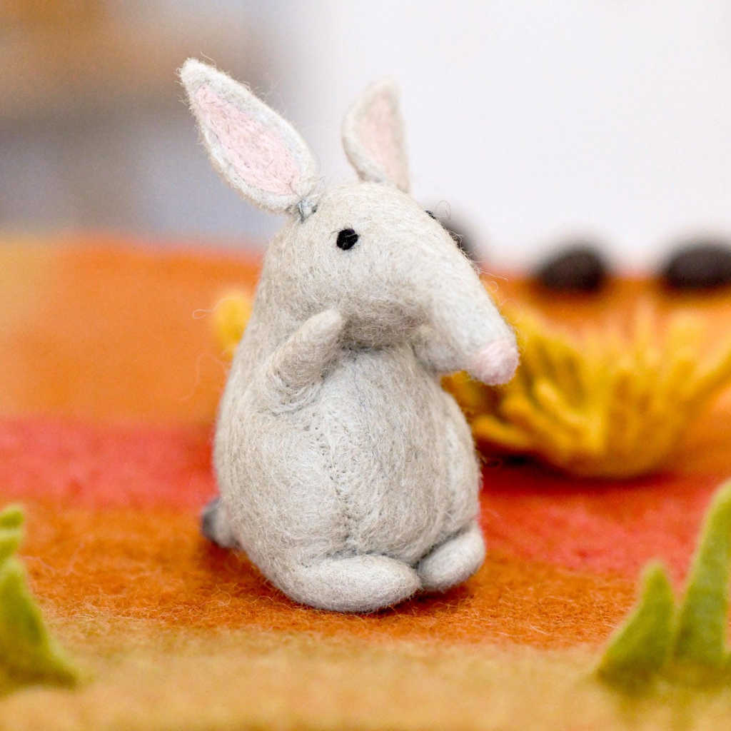 Tara Treasures Felt Animal / Bilby