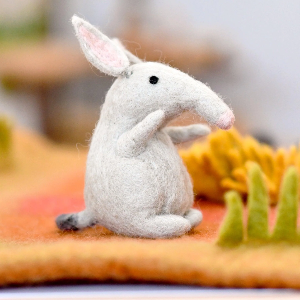 Tara Treasures Felt Animal / Bilby