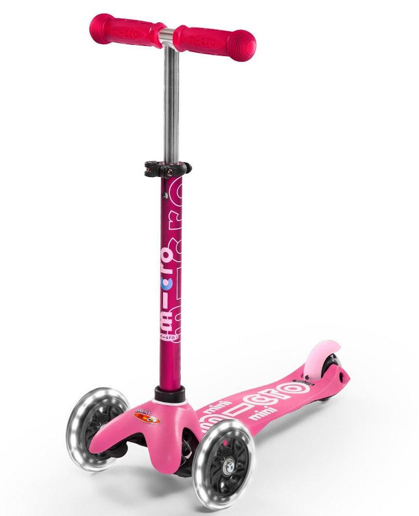 Mini Micro Deluxe with LED Wheels