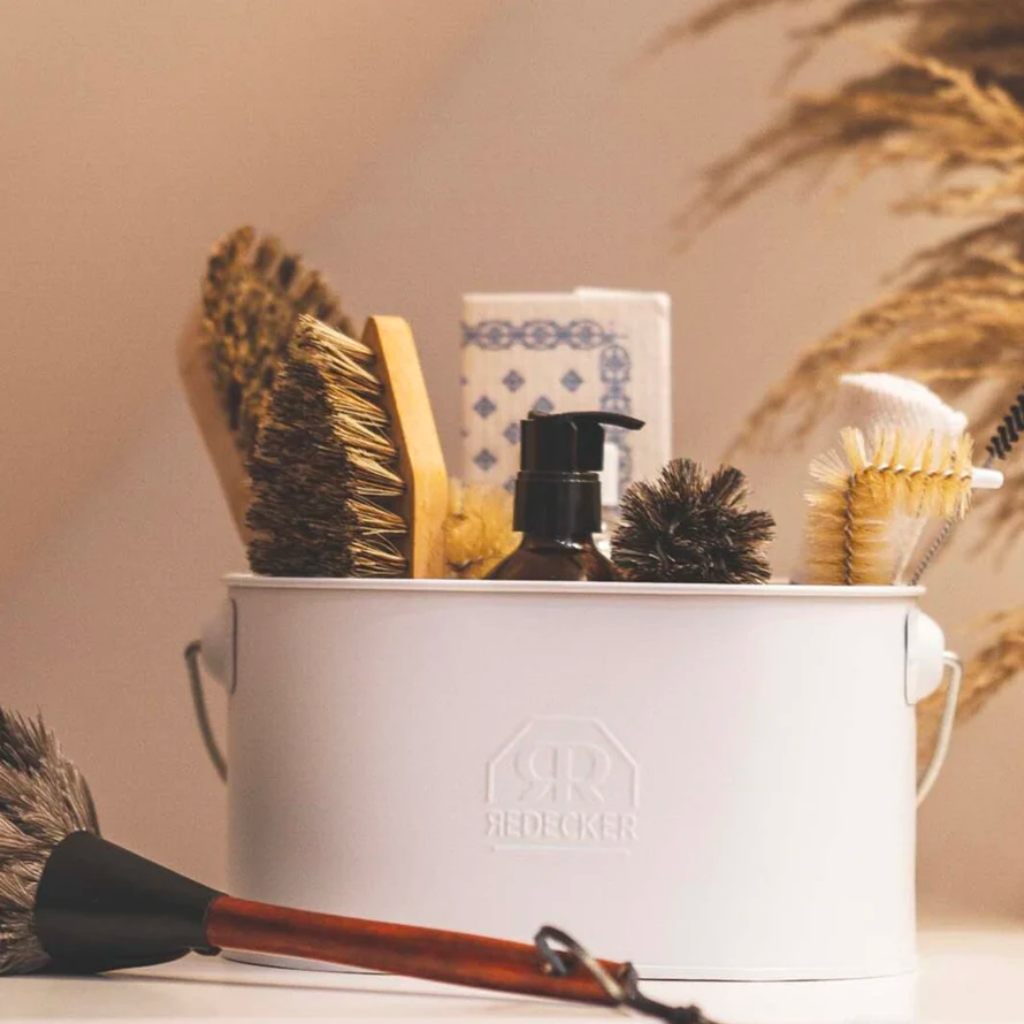 Redecker Corner Scrub Brush