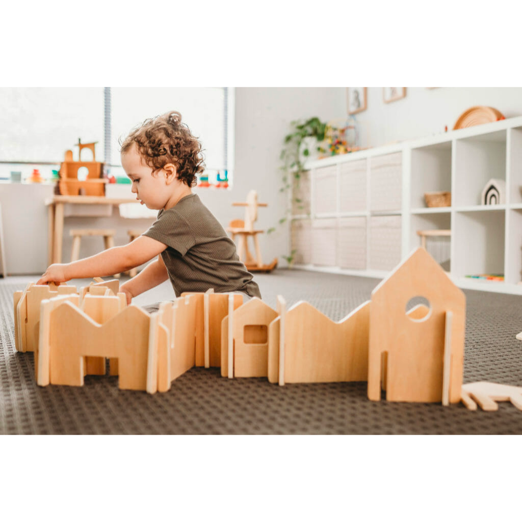 The Freckled Frog Little Happy Architect