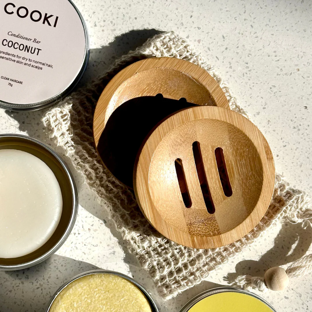 Hair Cooki Round Bamboo Bar Drainer Dish