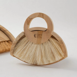 Kayu & Co  Table Brush & Wooden Dustpan Small