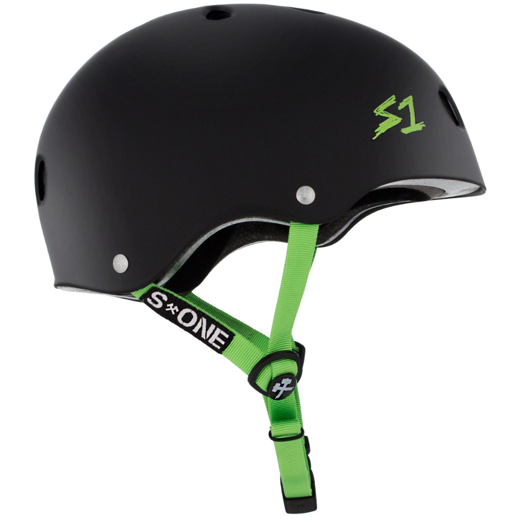 S-One Helmet Lifer Medium