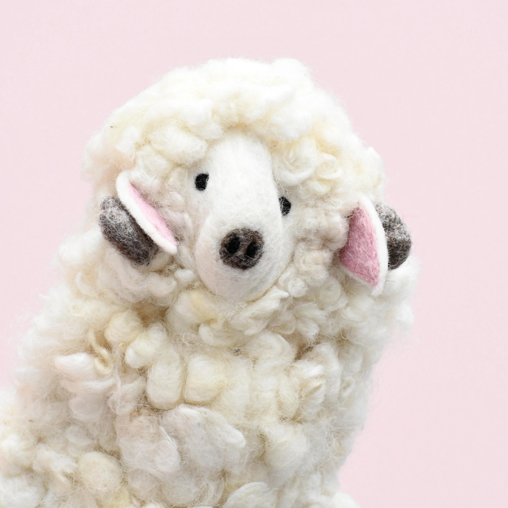 Tara Treasures Hand Puppet Lamb