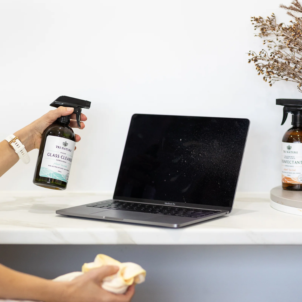 Tri Nature Hyaline Glass and Window Cleaner