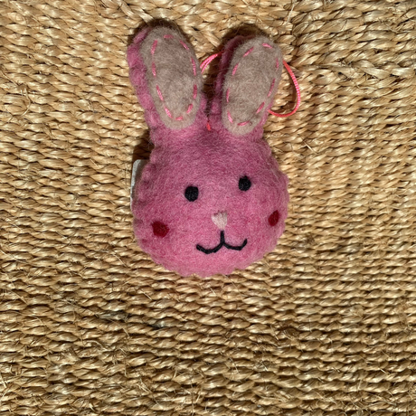 Pashom Bunny Hanging