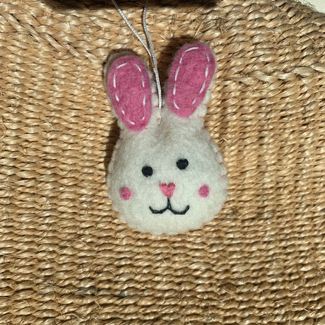 Pashom Bunny Hanging