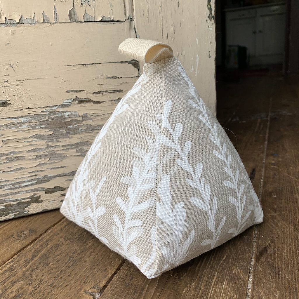 Sitting Pretty Designs Door Stop Premium