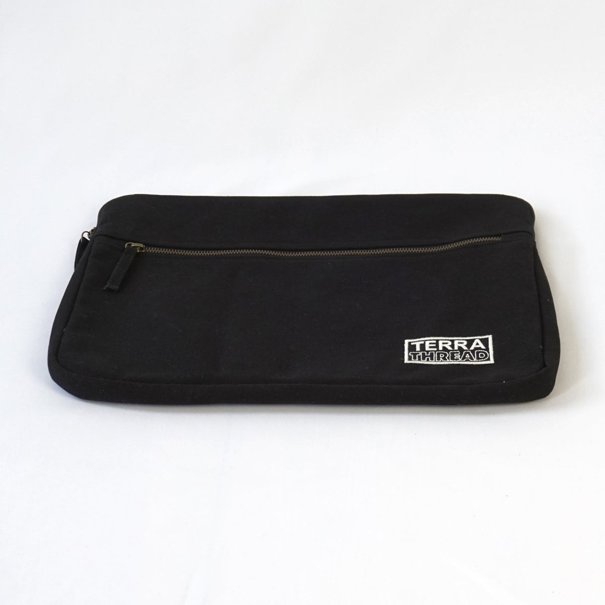 Terra Thread Laptop Sleeves 43 cm (15 in)