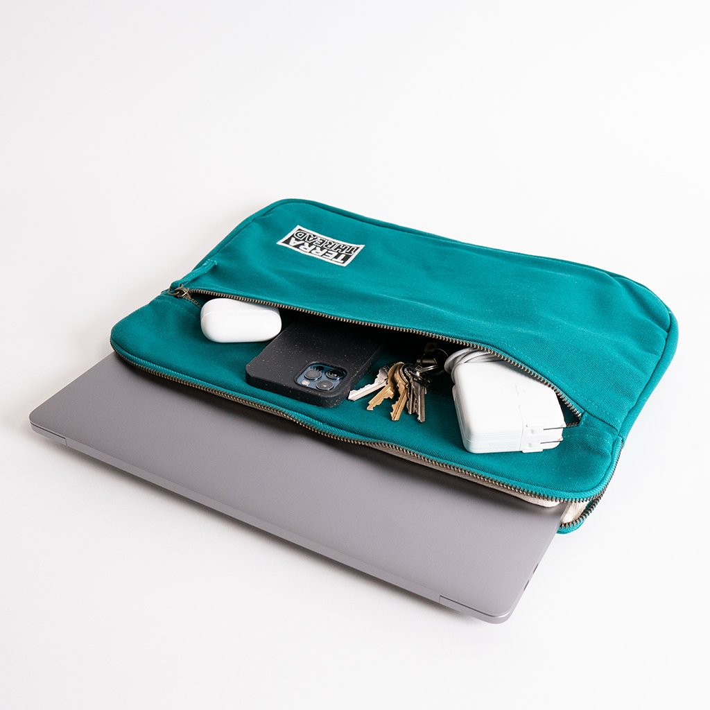 Terra Thread Laptop Sleeves 43 cm (15 in)